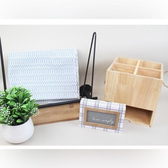 Decorated Home Decor Bundle, 6 Pieces, Subscription Box Summer 2022. NIB! - Picture 2 of 16